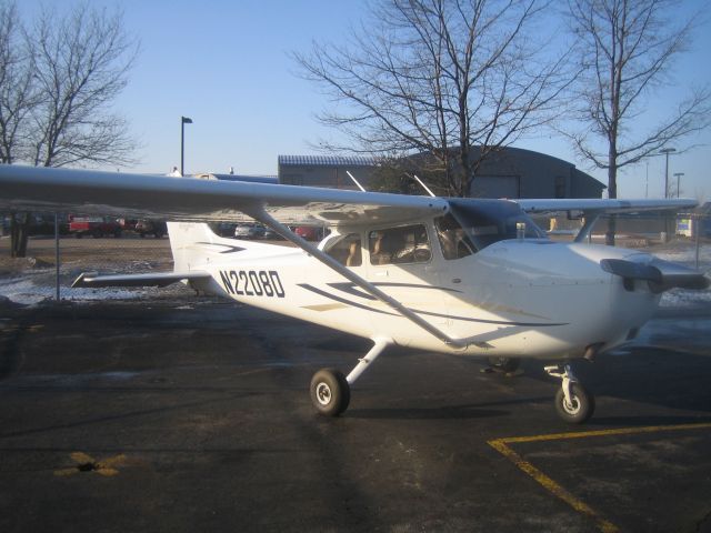 Cessna Skyhawk (N2208D)