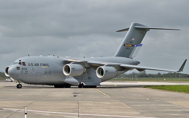 Boeing Globemaster III (04-4133) - "rch492" usaf c-17a 04-4133 arriving in shannon 26/5/19.