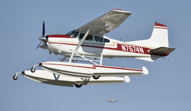 Cessna Skywagon (N7574N) - Airventure 2017