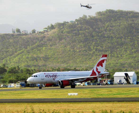 Airbus A319 (C-GITR)