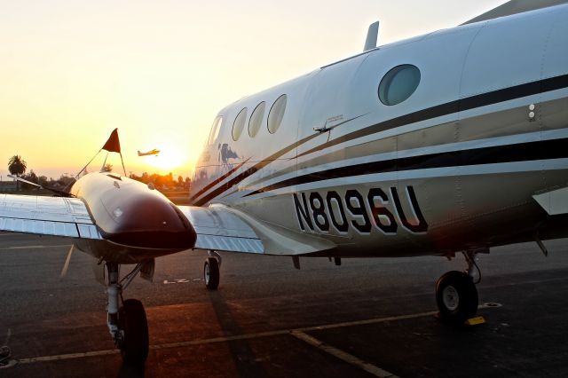 Beechcraft King Air 90 (N8096U)