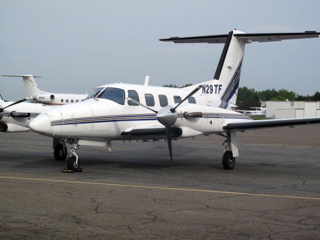 Piper Cheyenne 3 (N29TF)