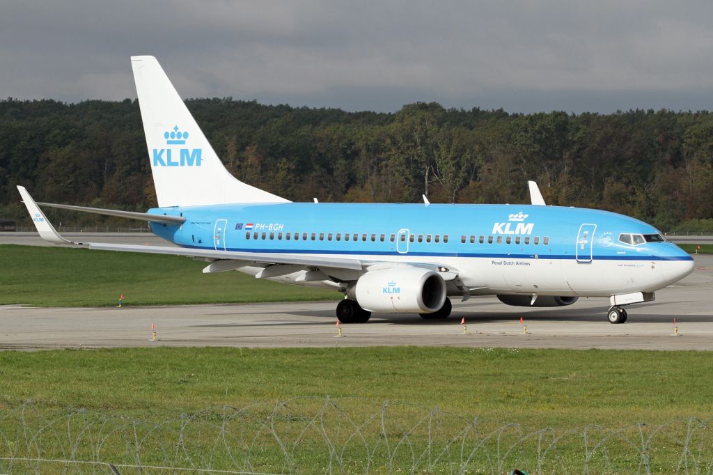 Boeing 737-700 (PH-BGH)