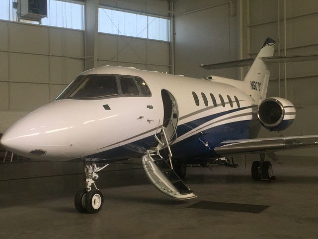 Hawker 800 (N50TC)