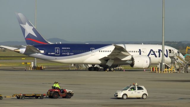 Boeing 787-8 (CC-BBG) - LAN Airlines 787-8 CC-BBG at Melbourne Airport Australia 31 Oct 2019