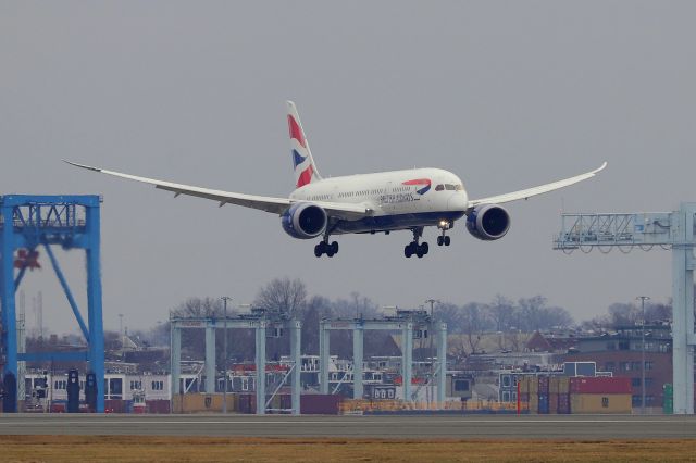 Boeing 787-8 (G-ZBJI) - 'Speedbird 13 Golf' from London landing on 4R