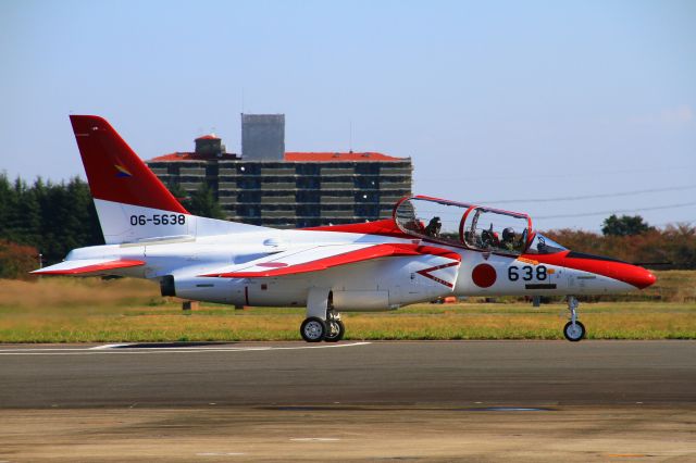 KAWASAKI T-4 (06-5638)