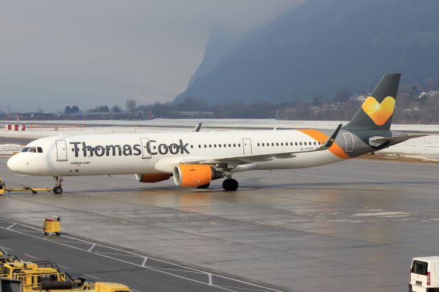 Airbus A321 (G-TCDD)