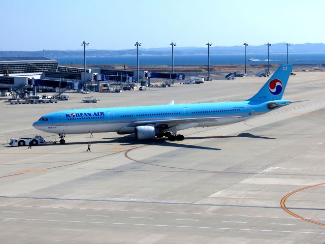 Airbus A330-300 (HL7709)