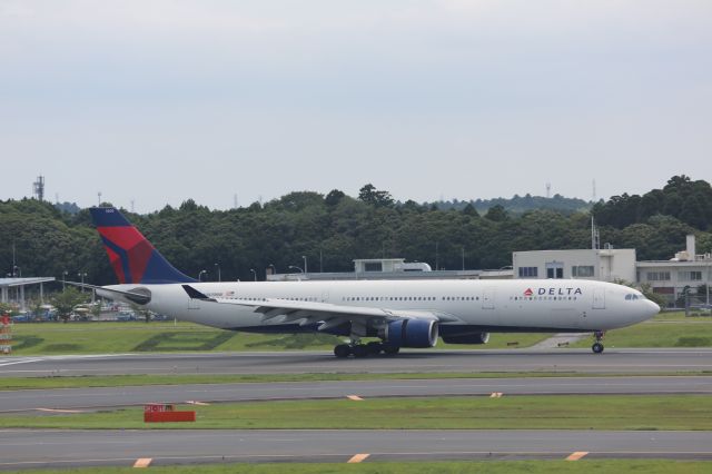 Airbus A330-300 (N805NW)