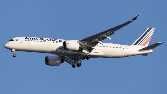 Airbus A350-900 (F-HUVG)