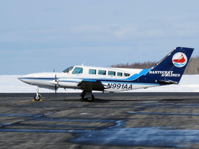 Cessna 402 (N991AA) - Part 121 ops into KBHB.