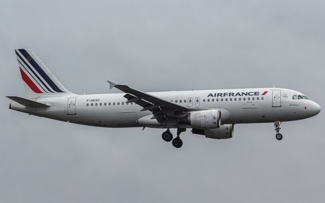 Airbus A320 (F-GKXH)