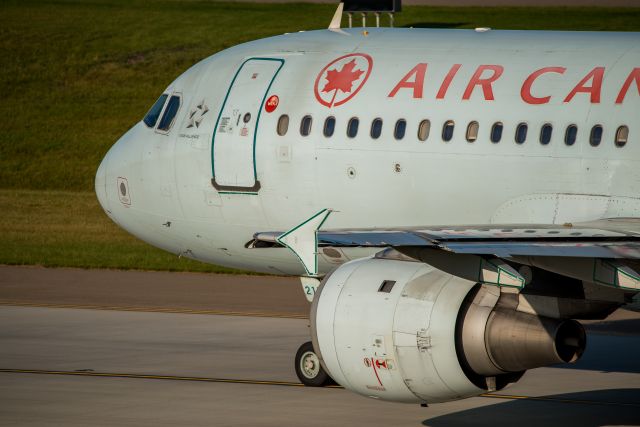 Airbus A320 —