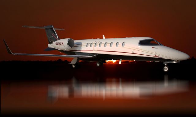 Learjet 45 (N45ZR)