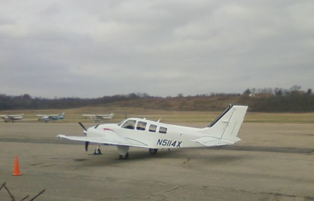 Beechcraft Baron (58) (N5114X)