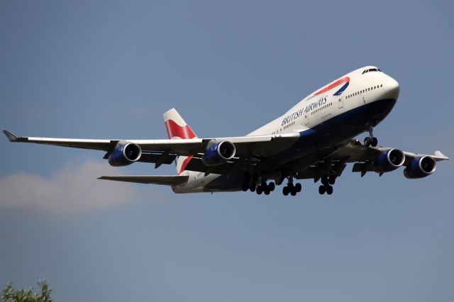 Boeing 747-400 (G-BYGC)