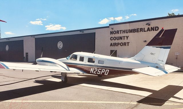 Piper Seneca (N25PD) - At home at N79