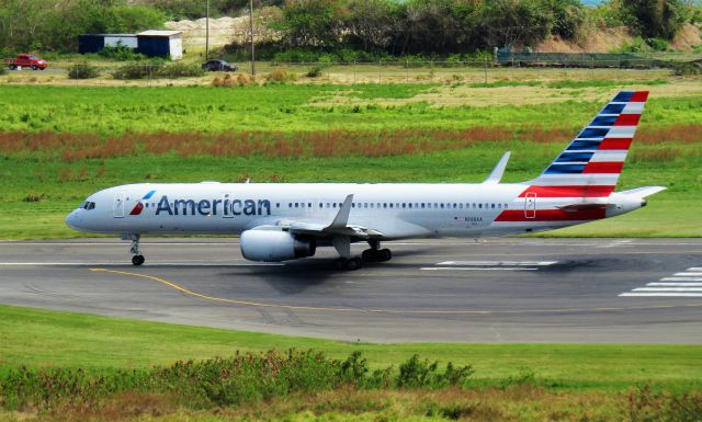 Boeing 757-200 (N198AA)