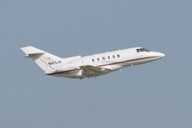 Hawker 800 (N415JA) - N415JA departing KIND after the Indianapolis 500 - 24 May 2015