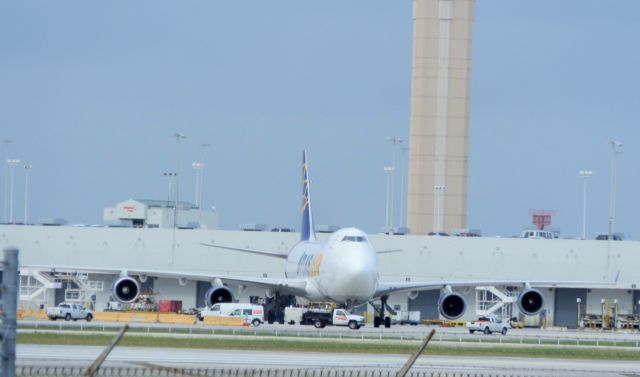 Boeing 747-400 (N497MC) - Departing"Cargo City!"