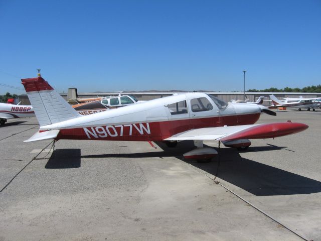 Piper Cherokee (N9077W) - At Corona Airport