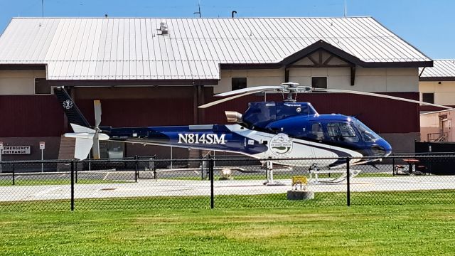 Eurocopter AS-350 AStar (N814SM)