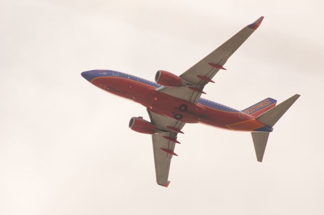 Boeing 737-700 (N248WN)