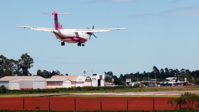 ATR ATR-72 (PR-ATB)