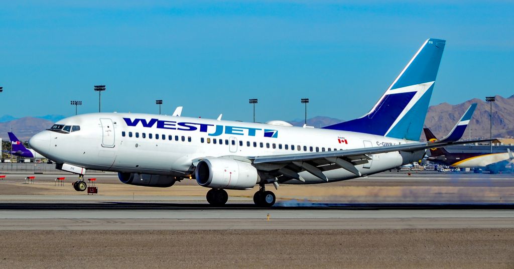 Boeing 737-700 (C-GWBJ) - C-GWBJ WestJet Boeing 737-7CT s/n 32754 - Las Vegas - McCarran International (LAS / KLAS)br /USA - Nevada,  January 11, 2019br /Photo: TDelCoro