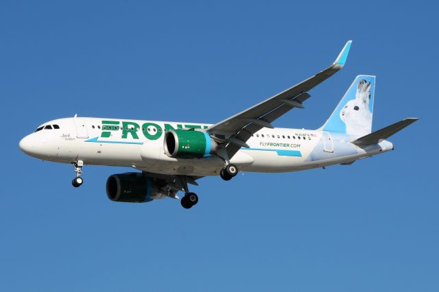 Airbus A320 (N304FR) - My first Frontier A320-251 NEO catch landing 23-R from KMCO earlier today (12-30-16) was supposed to come in earlier this week on Wednesday but went mechanical and got swapped out for a C.E.O. N206FR. First pic of this bird on the data-base.