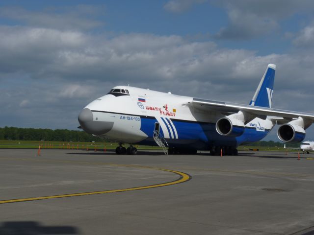 Antonov An-124 Ruslan (RA-82068)