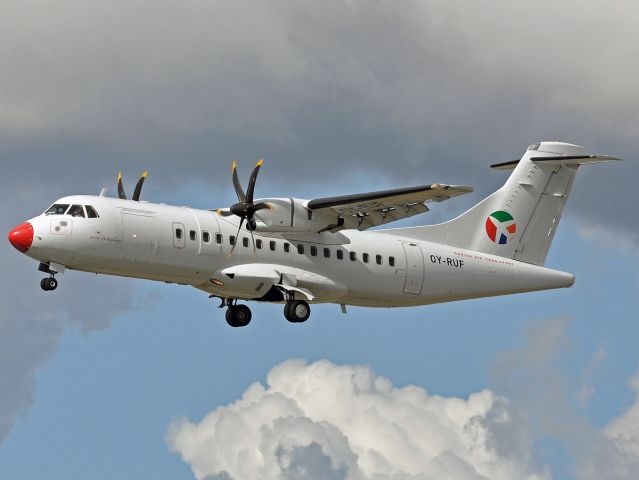 ALENIA Surveyor (ATR-42-500) (OY-RUF)