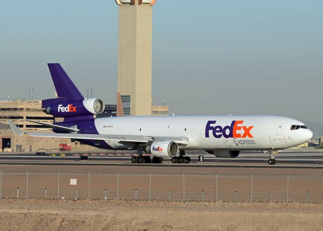 Boeing MD-11 (N590FE)