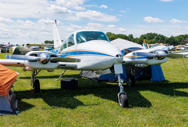 Cessna Executive Skyknight (N5746X)