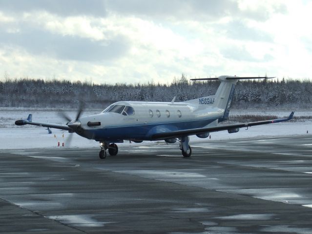 Pilatus PC-12 (N569AF)