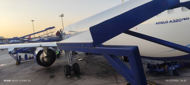 Airbus A320 (VT-IPN)