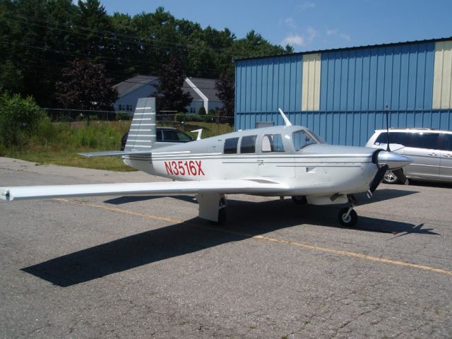 Mooney M-20 (N3516X)