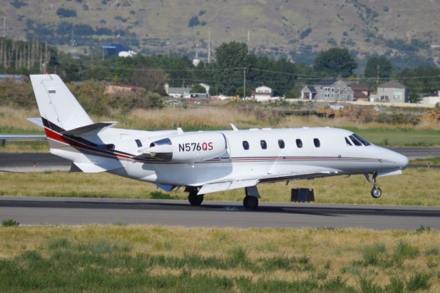 Cessna Citation Excel/XLS (N576QS) - EJA576 arriving 13 from KSHN/SHN.