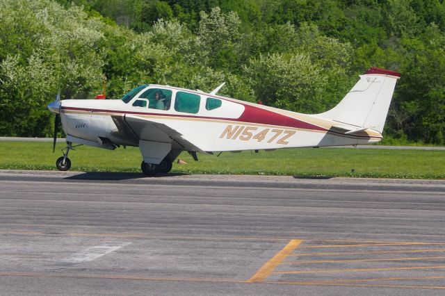 Beechcraft Bonanza (33) (N1547Z)