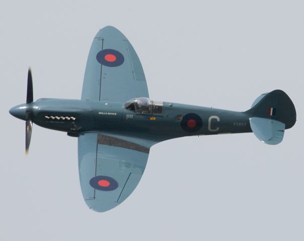 SUPERMARINE Spitfire (AUI853) - Spitfire PS853 is put through its paces over RAF Valley, Anglesey, Wales.