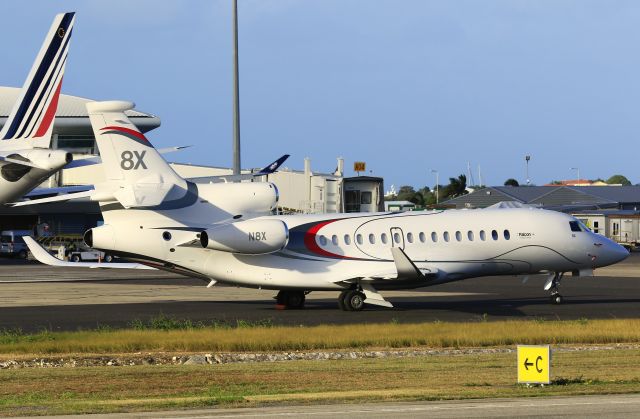 Dassault Falcon 8X (N8X)