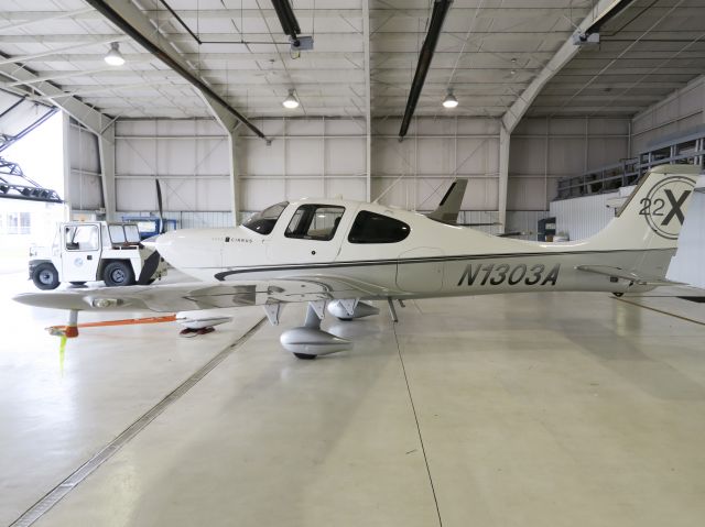 Cirrus SR-22 (N1303A) - 24 AUGUST 2015