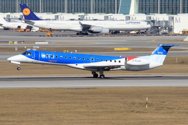 Embraer ERJ-145 (G-RJXC)