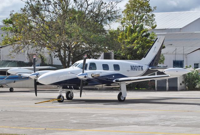 Piper Cheyenne (N901TK) - Piper PA-31T1br /Cheyenne I