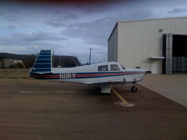 Mooney M-20 (N11RY) - 1965 Mooney M20C