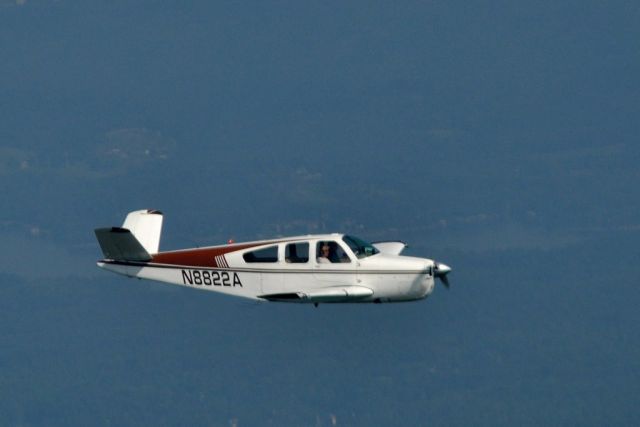 Beechcraft 35 Bonanza (N8822A)