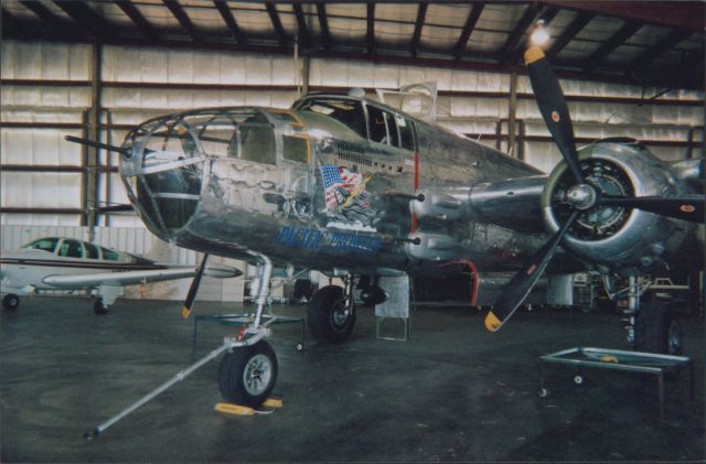 North American TB-25 Mitchell (N1042B)