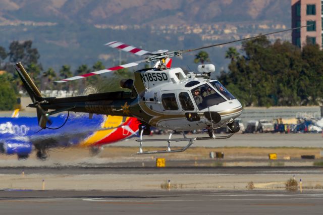 Eurocopter AS-350 AStar (N185SD)