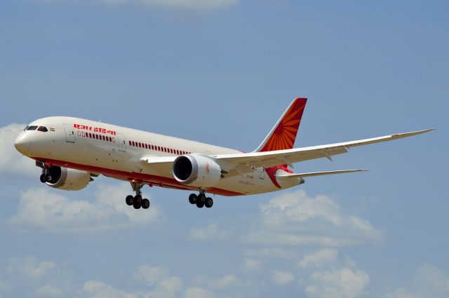 Boeing 787-8 (VT-ANO) - Air India - B788 - VT-ANO - KFTW - Arriving Ft Worth, TX Meacham Field for more paint work. This is a brand new B787-800 yet to be delivered to Air India.